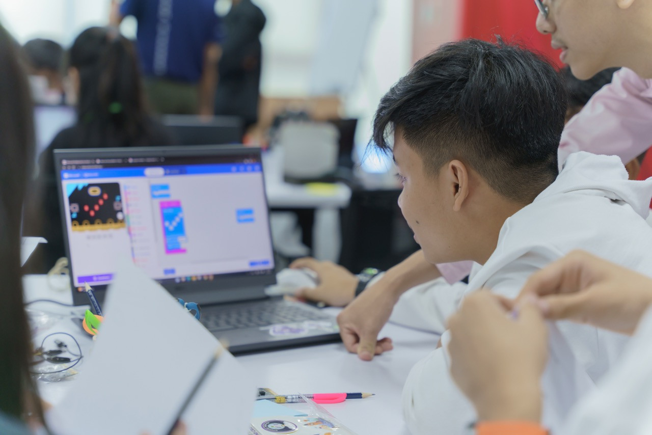 Animation and Games with Scratch